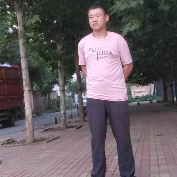 35岁岁河北单身帅哥 - 深圳吉缘网