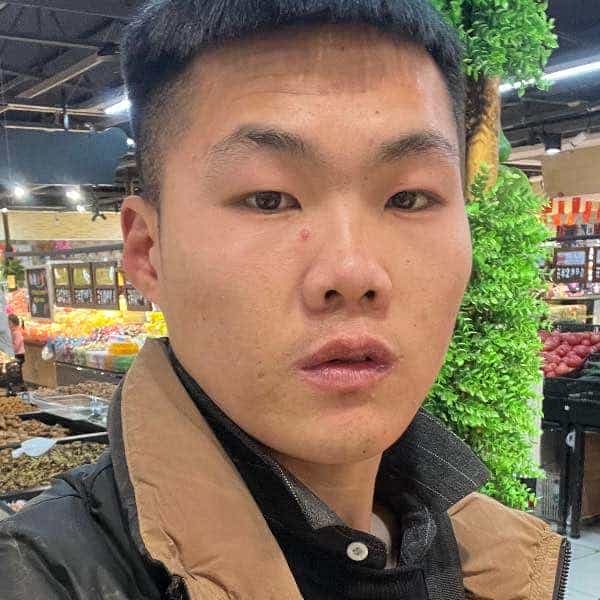 28岁岁河南单身帅哥 - 深圳吉缘网