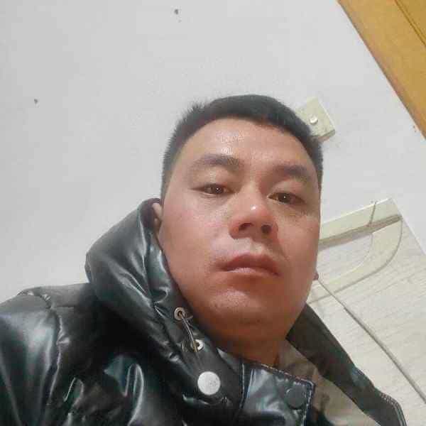 35岁岁河北单身帅哥 - 深圳吉缘网