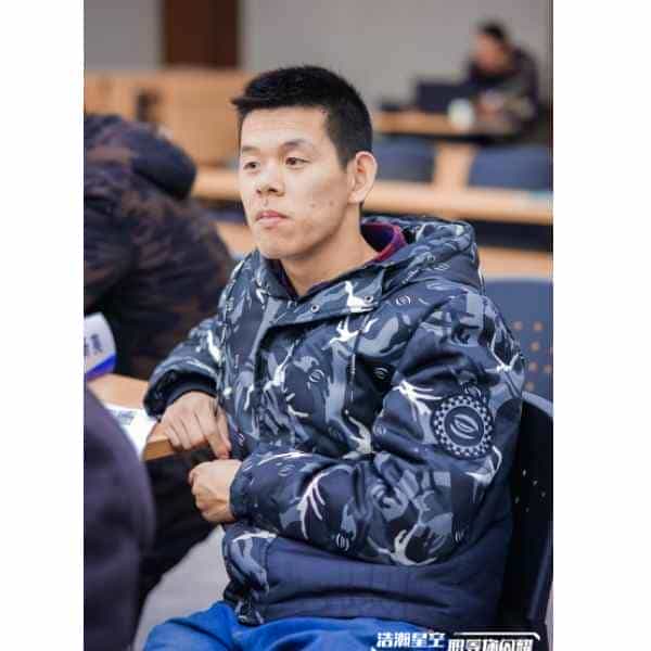 30岁岁江苏单身帅哥 - 深圳吉缘网