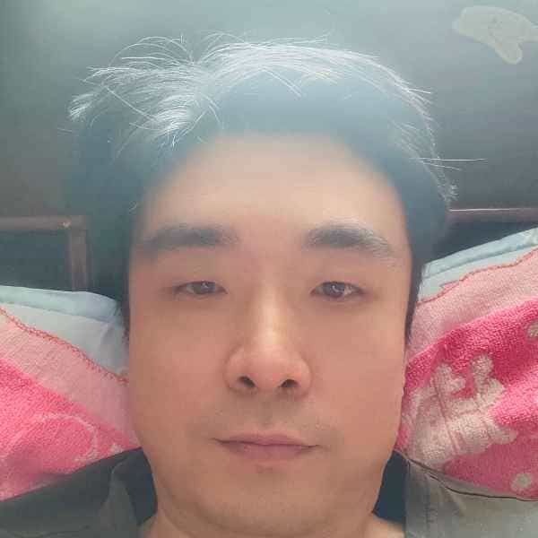 43岁岁河南单身帅哥 - 深圳吉缘网