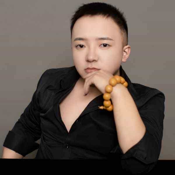 32岁岁山东单身帅哥 - 深圳吉缘网