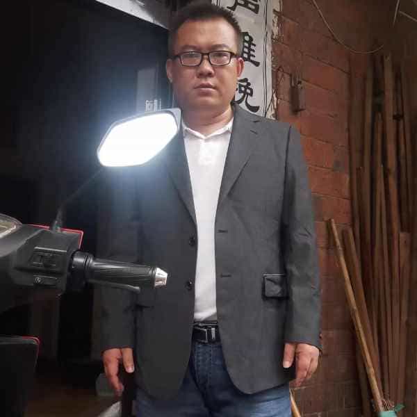 40岁岁江西单身帅哥 - 深圳吉缘网