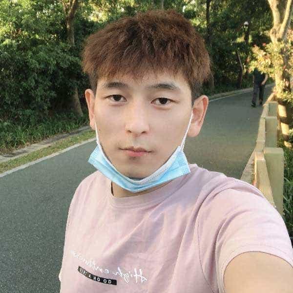 34岁岁湖北单身帅哥 - 深圳吉缘网