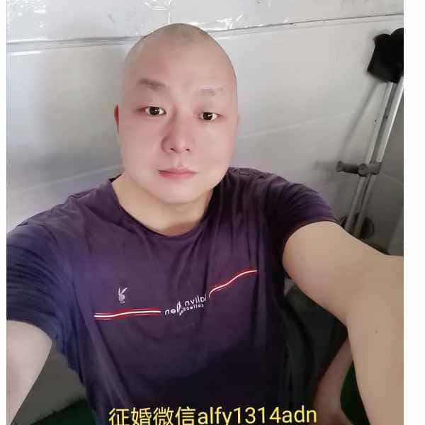 45岁岁湖南单身帅哥 - 深圳吉缘网