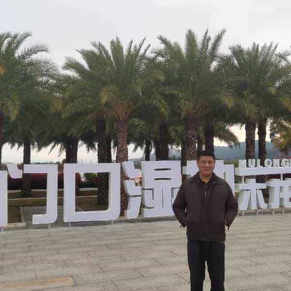 40岁岁广东单身帅哥 - 深圳吉缘网