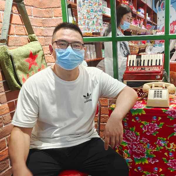 39岁岁河北单身帅哥 - 深圳吉缘网