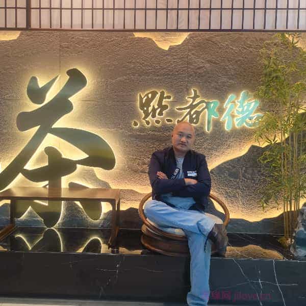 36岁岁广东单身帅哥 - 深圳吉缘网